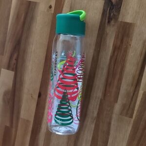 Starbucks 24oz Christmas tree bottle NWT